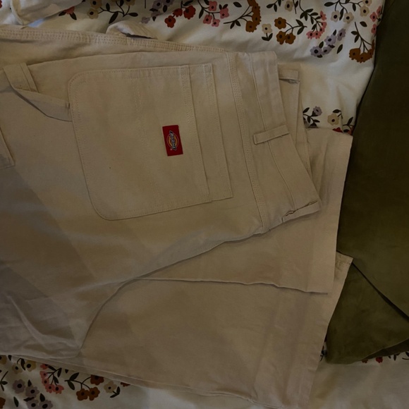 Dickies Cargo Pants - Picture 2 of 4